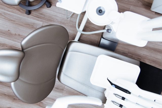 dentist-2589771_1280